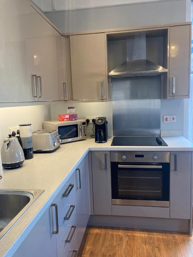 Stylish Flat In Yeovil Somerset Экстерьер фото